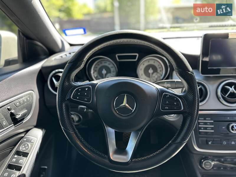 Седан Mercedes-Benz CLA-Class 2015 в Здолбунове