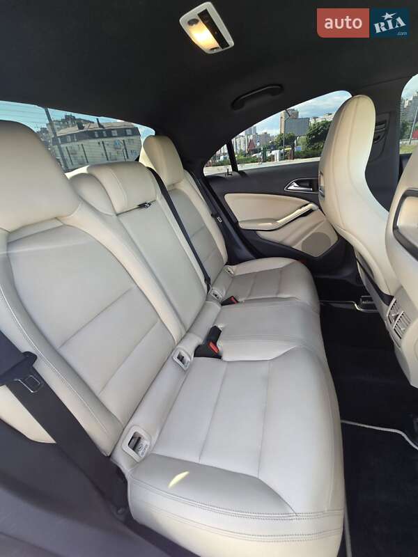 Седан Mercedes-Benz CLA-Class 2013 в Києві
