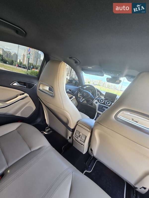 Седан Mercedes-Benz CLA-Class 2013 в Києві