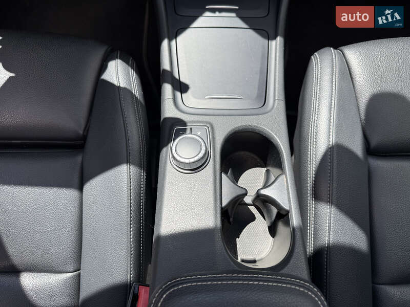 Седан Mercedes-Benz CLA-Class 2015 в Києві