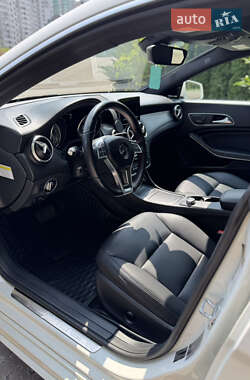 Седан Mercedes-Benz CLA-Class 2013 в 