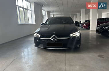 Седан Mercedes-Benz CLA-Class 2019 в 