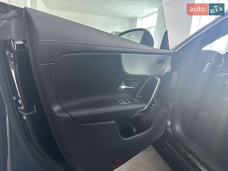 Седан Mercedes-Benz CLA-Class 2019 в Полтаве