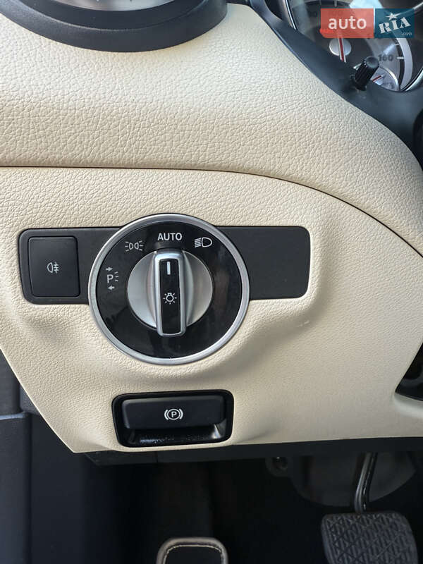 Седан Mercedes-Benz CLA-Class 2015 в Житомире