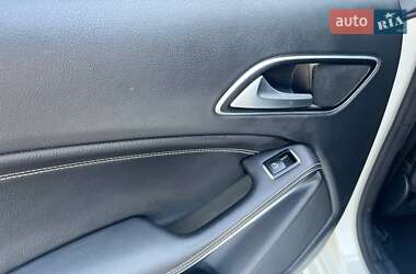 Універсал Mercedes-Benz CLA-Class 2017 в 
