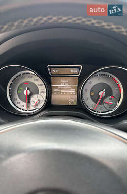 Седан Mercedes-Benz CLA-Class 2015 в 