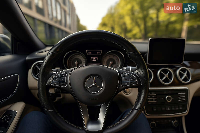 Седан Mercedes-Benz CLA-Class 2015 в Киеве