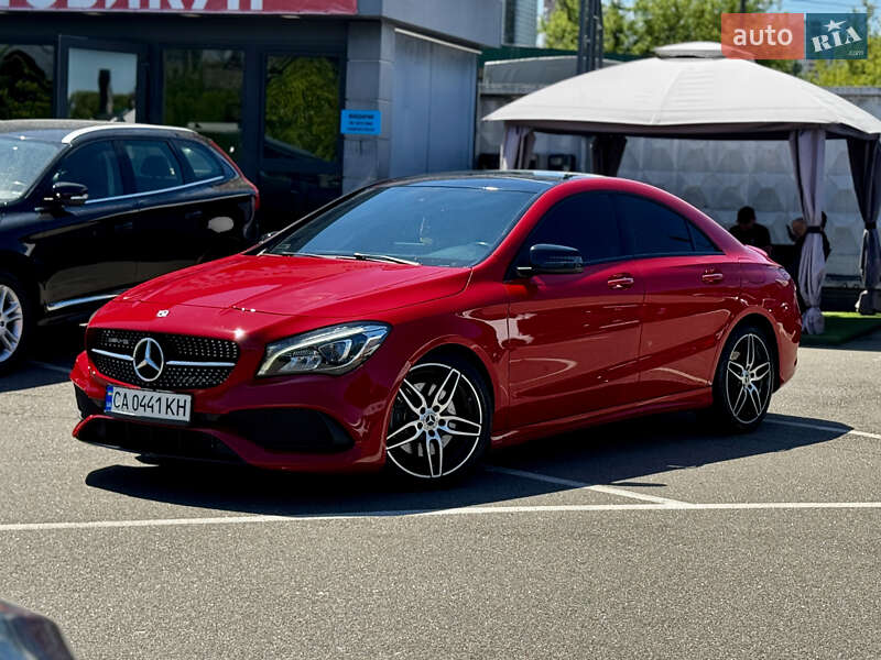 Седан Mercedes-Benz CLA-Class 2018 в Киеве