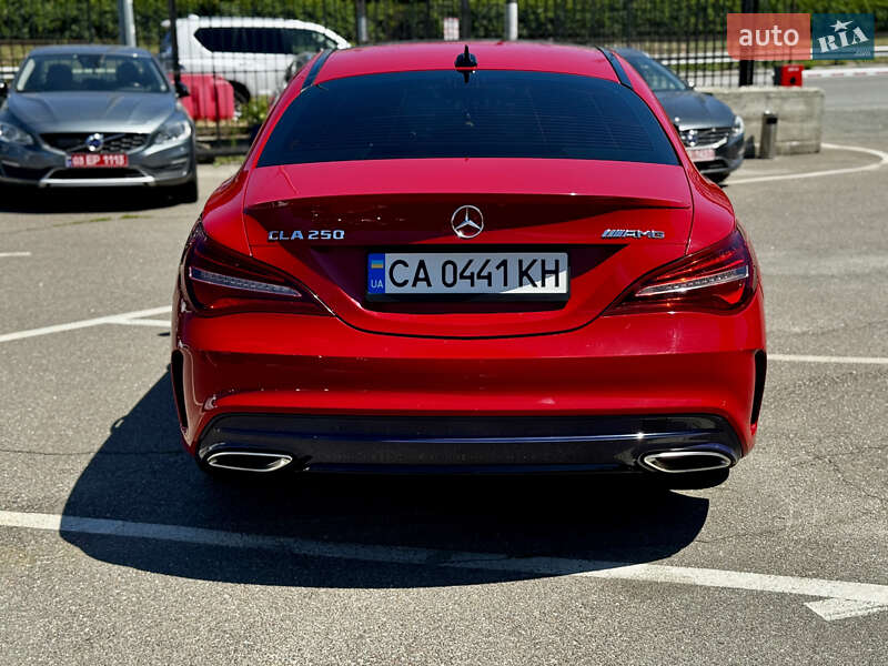 Седан Mercedes-Benz CLA-Class 2018 в Киеве