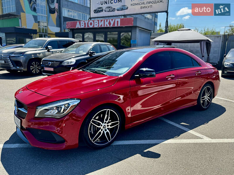 Седан Mercedes-Benz CLA-Class 2018 в Киеве