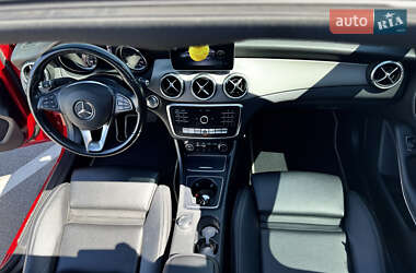 Седан Mercedes-Benz CLA-Class 2018 в 