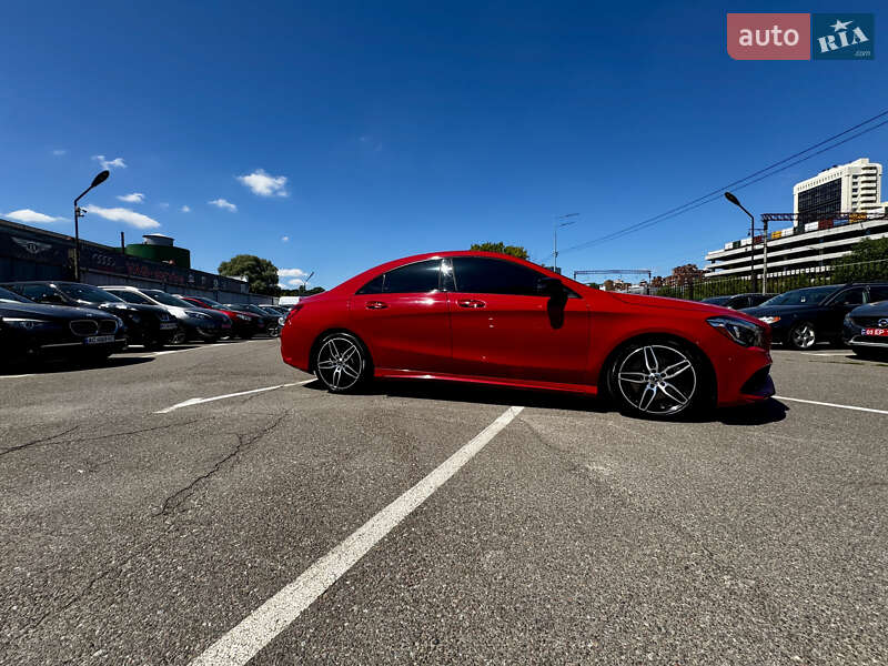 Седан Mercedes-Benz CLA-Class 2018 в Киеве