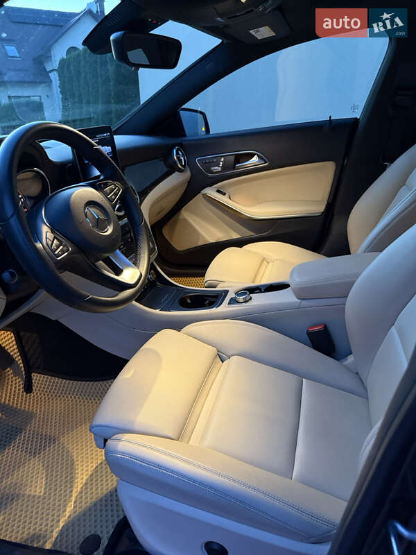 Седан Mercedes-Benz CLA-Class 2018 в Хмельницькому