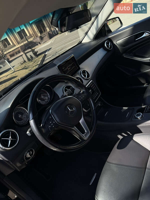 Седан Mercedes-Benz CLA-Class 2013 в Києві