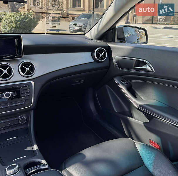 Седан Mercedes-Benz CLA-Class 2013 в Києві