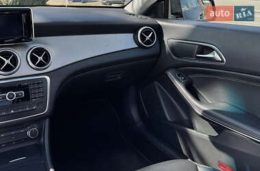 Седан Mercedes-Benz CLA-Class 2013 в 