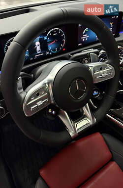 Седан Mercedes-Benz CLA-Class 2022 в 