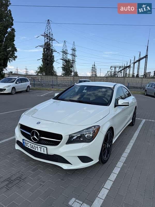 Седан Mercedes-Benz CLA-Class 2014 в Львові