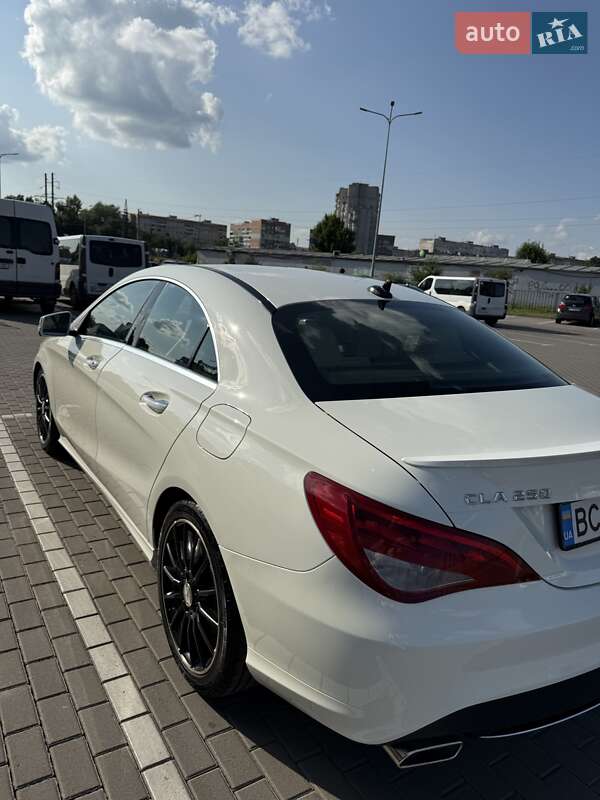 Седан Mercedes-Benz CLA-Class 2014 в Львові