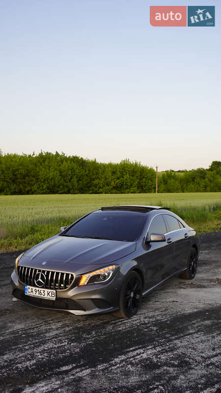 Седан Mercedes-Benz CLA-Class 2016 в Смілі