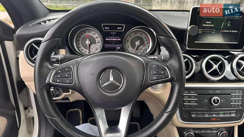 Седан Mercedes-Benz CLA-Class 2015 в Києві