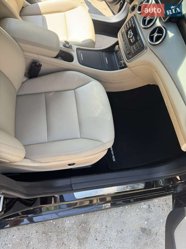 Седан Mercedes-Benz CLA-Class 2014 в Черновцах