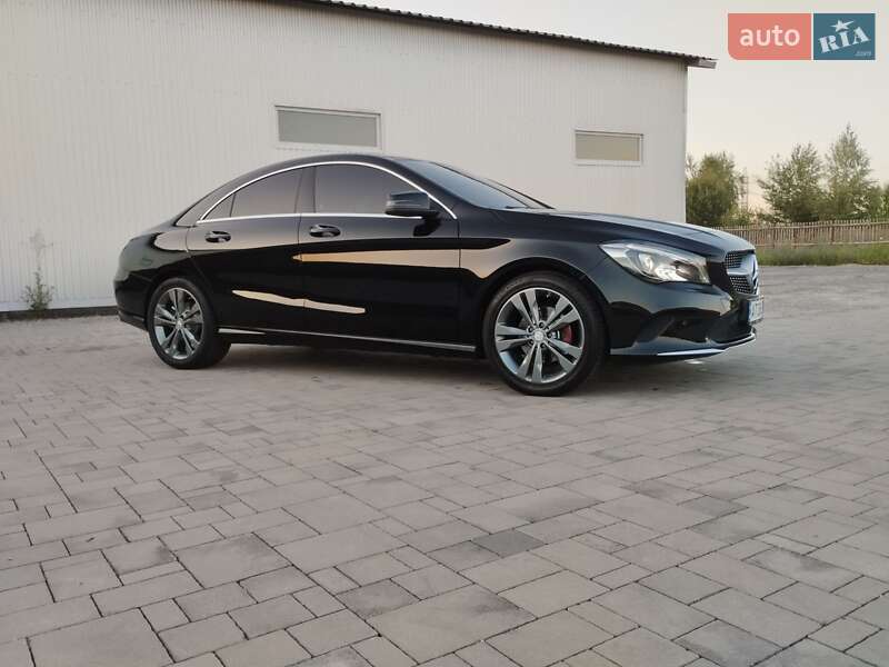 Седан Mercedes-Benz CLA-Class 2016 в Калуше