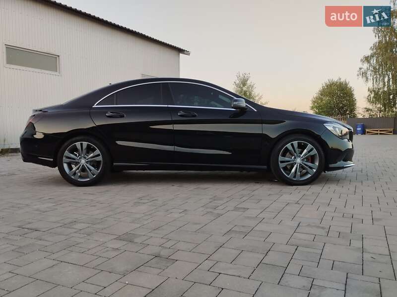 Седан Mercedes-Benz CLA-Class 2016 в Калуше