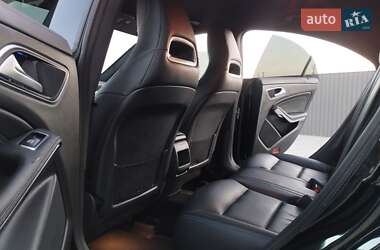 Седан Mercedes-Benz CLA-Class 2016 в 