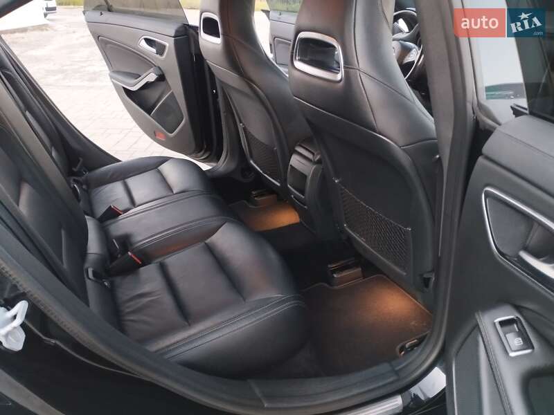 Седан Mercedes-Benz CLA-Class 2016 в Калуше