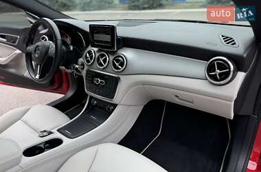Седан Mercedes-Benz CLA-Class 2013 в 