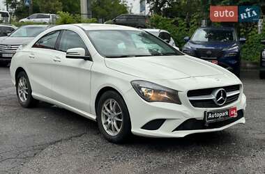 Седан Mercedes-Benz CLA-Class 2015 в 