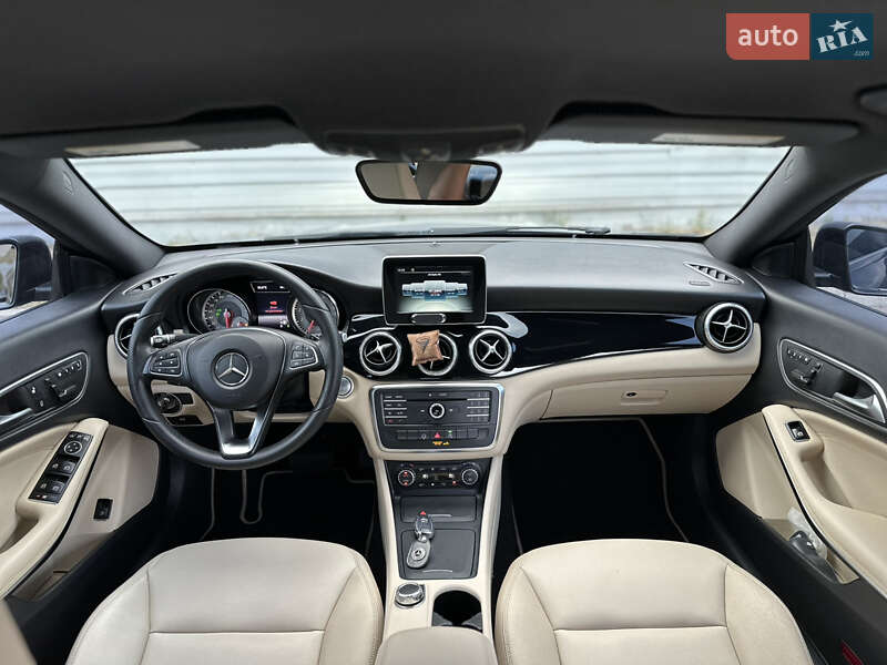 Седан Mercedes-Benz CLA-Class 2015 в Днепре