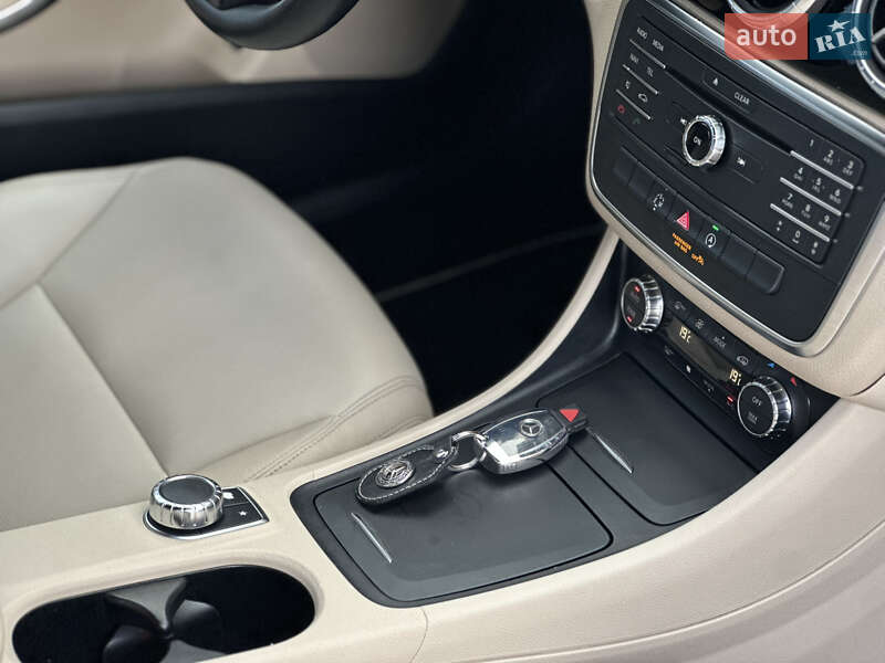 Седан Mercedes-Benz CLA-Class 2015 в Днепре
