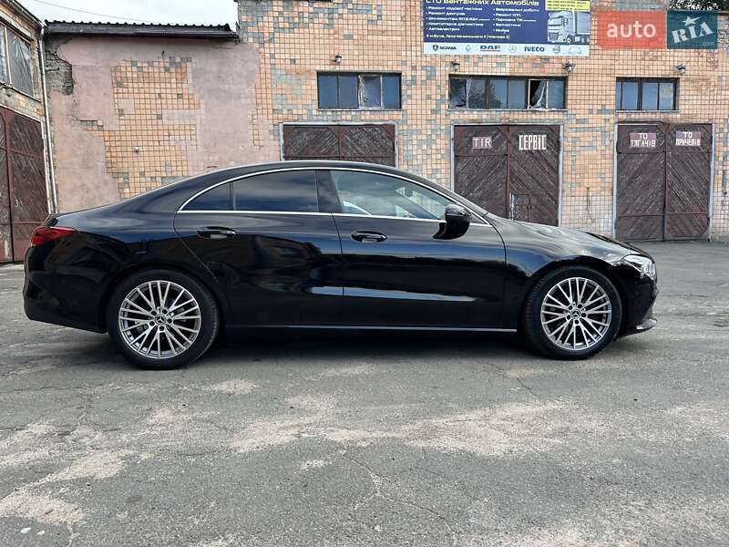 Седан Mercedes-Benz CLA-Class 2020 в Киеве
