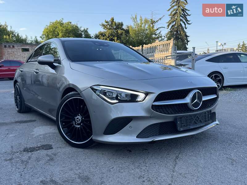 Седан Mercedes-Benz CLA-Class 2019 в Тернополе