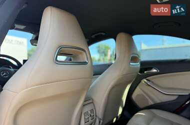 Седан Mercedes-Benz CLA-Class 2018 в 