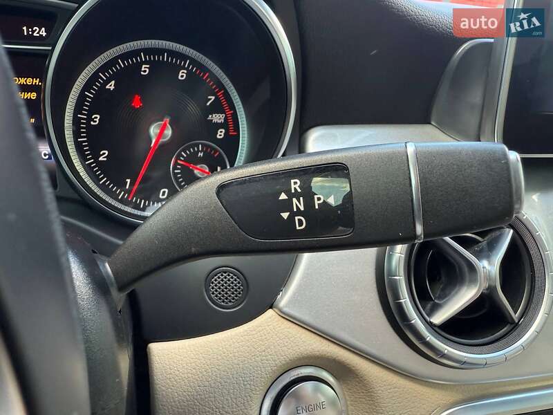 Седан Mercedes-Benz CLA-Class 2018 в Киеве