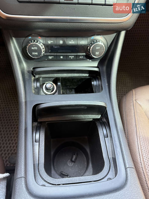 Седан Mercedes-Benz CLA-Class 2014 в Ивано-Франковске