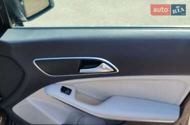 Седан Mercedes-Benz CLA-Class 2016 в 