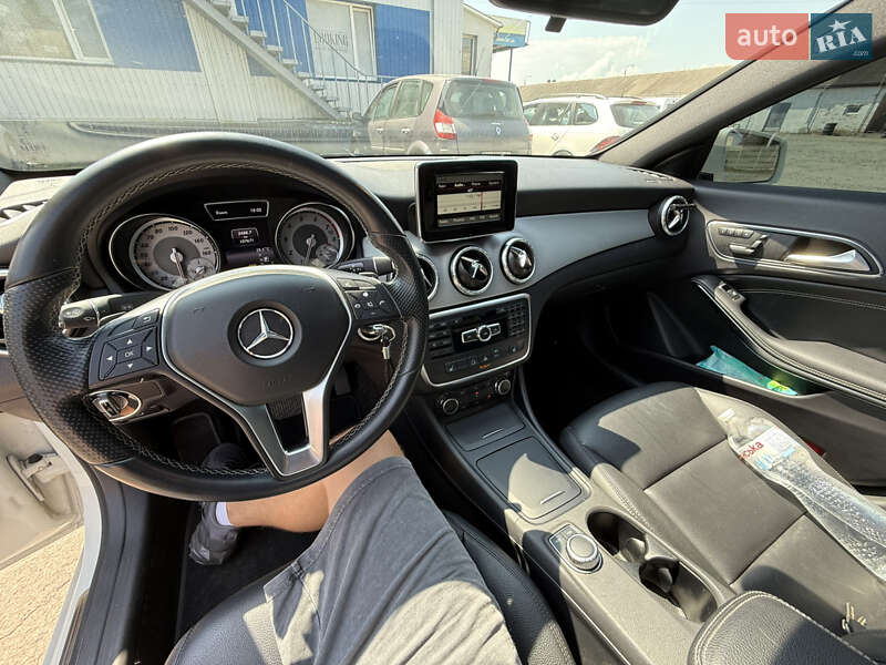 Седан Mercedes-Benz CLA-Class 2013 в Ровно