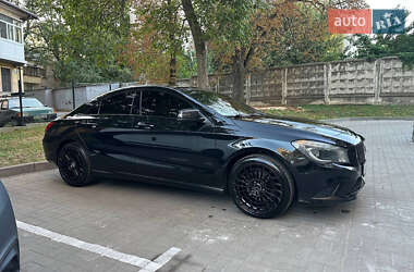 Седан Mercedes-Benz CLA-Class 2013 в Житомире