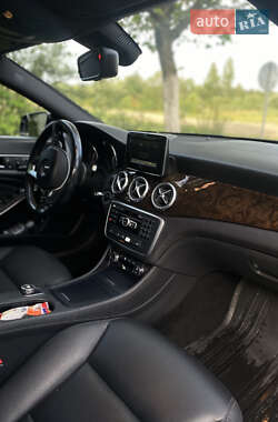 Седан Mercedes-Benz CLA-Class 2014 в 
