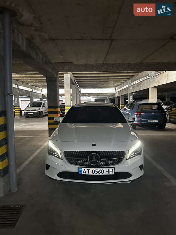 Седан Mercedes-Benz CLA-Class 2017 в Ивано-Франковске