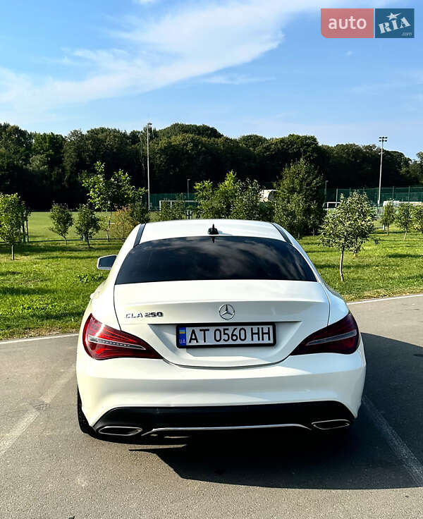 Седан Mercedes-Benz CLA-Class 2017 в Ивано-Франковске