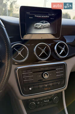 Седан Mercedes-Benz CLA-Class 2015 в 