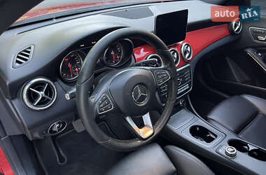 Седан Mercedes-Benz CLA-Class 2017 в 