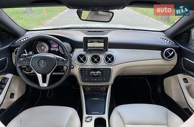 Седан Mercedes-Benz CLA-Class 2014 в 