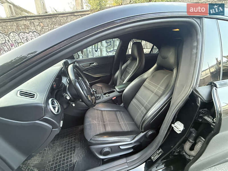 Седан Mercedes-Benz CLA-Class 2013 в Днепре