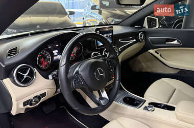 Седан Mercedes-Benz CLA-Class 2016 в 